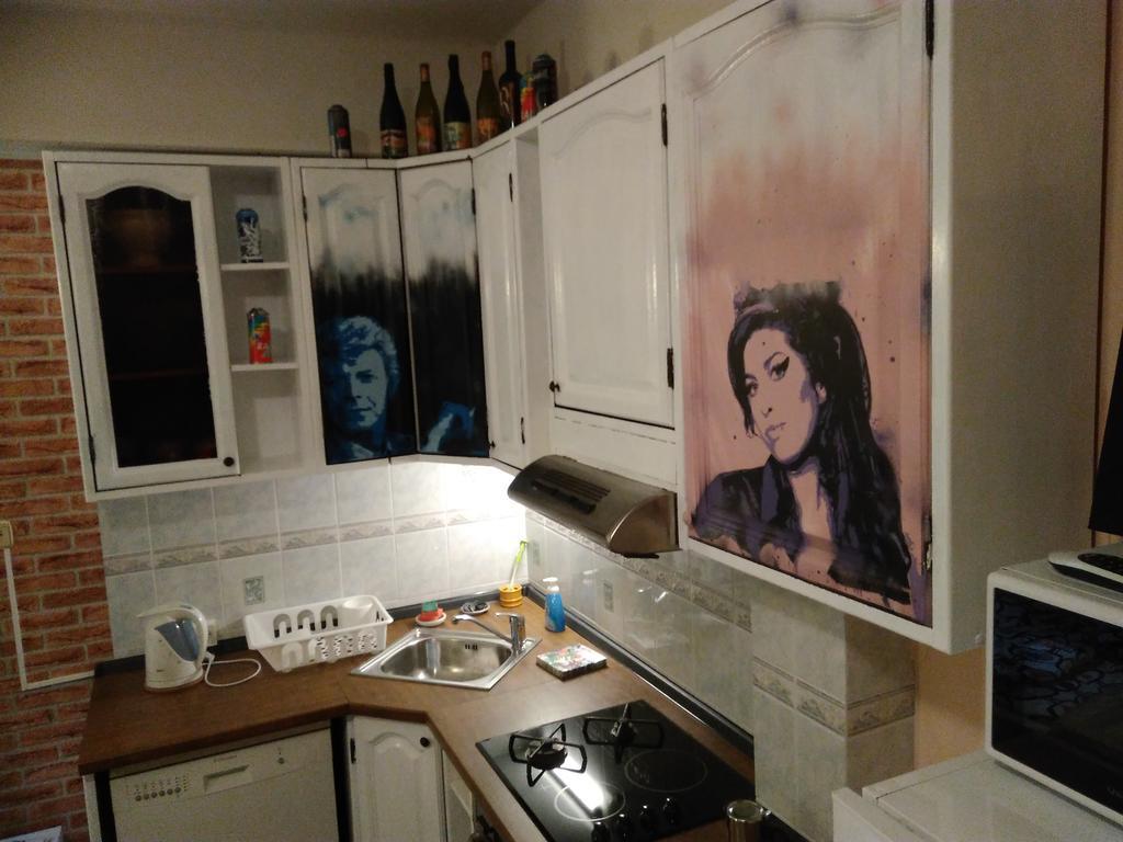 Street Art Suite Zagreb Luaran gambar